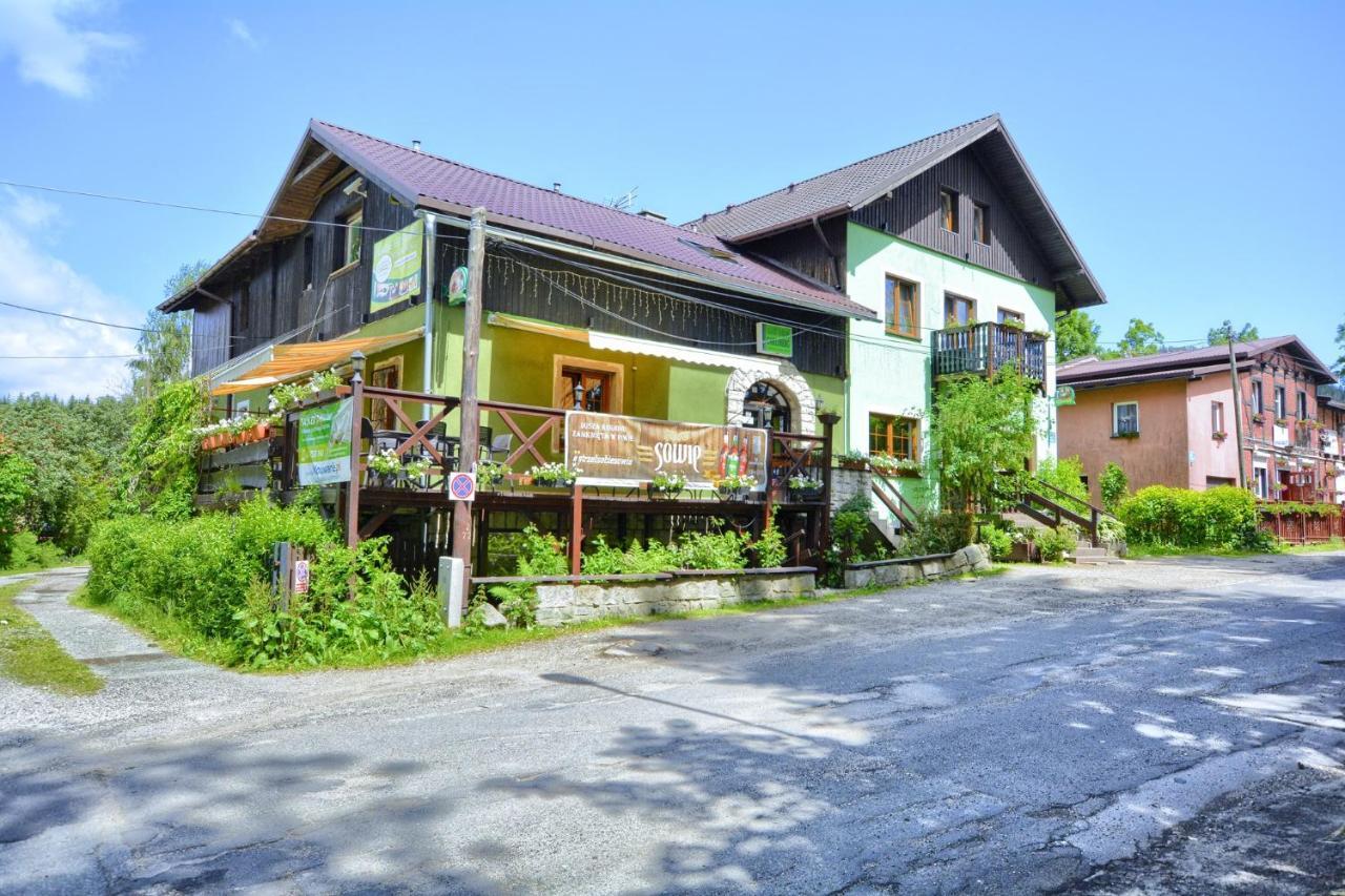 Zajazd Karlow Restauracja & Pokoje Goscinne Exterior photo